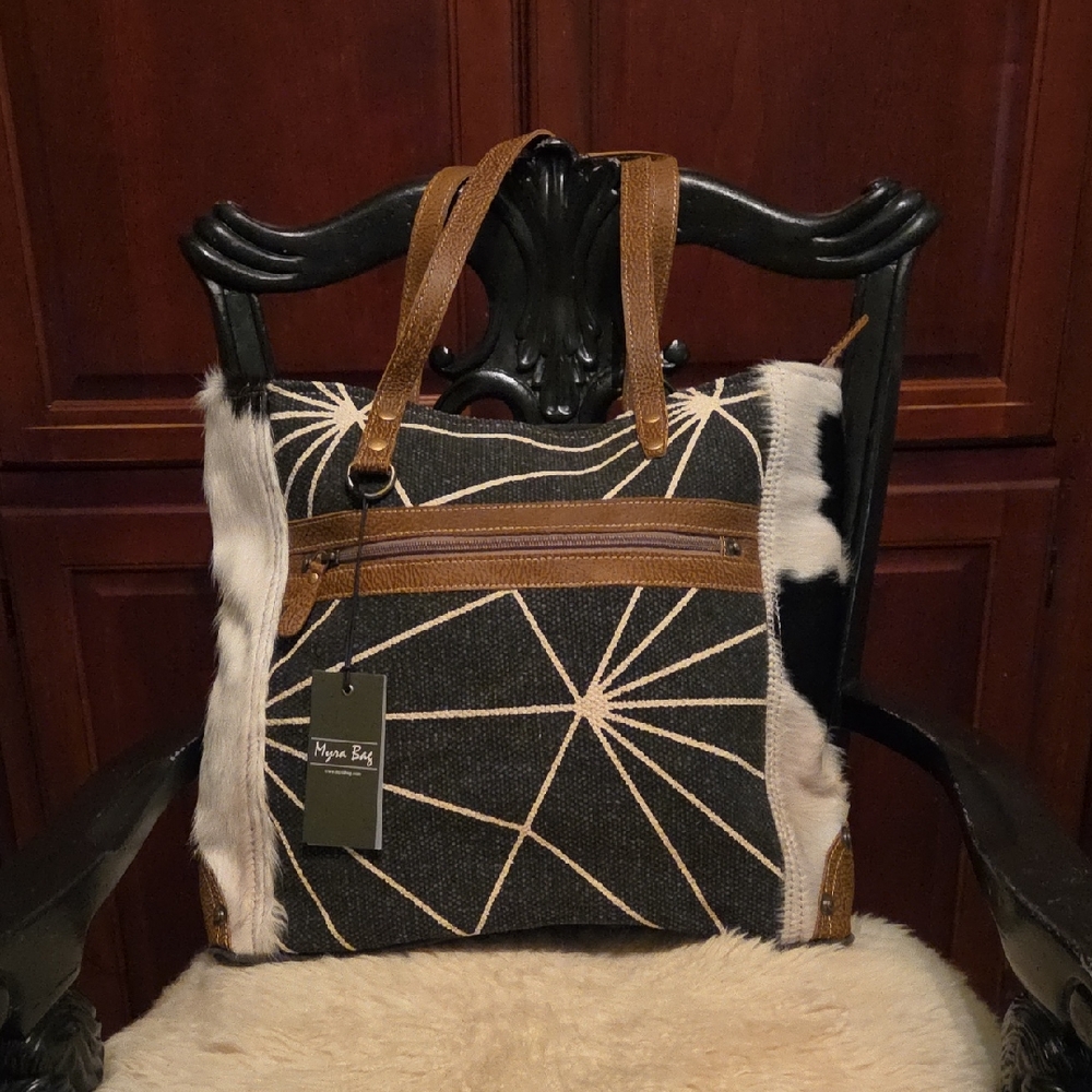 NWT Stunning Myra Leather Canvas Cowhide Cotton Rug Austerity Large Tote.